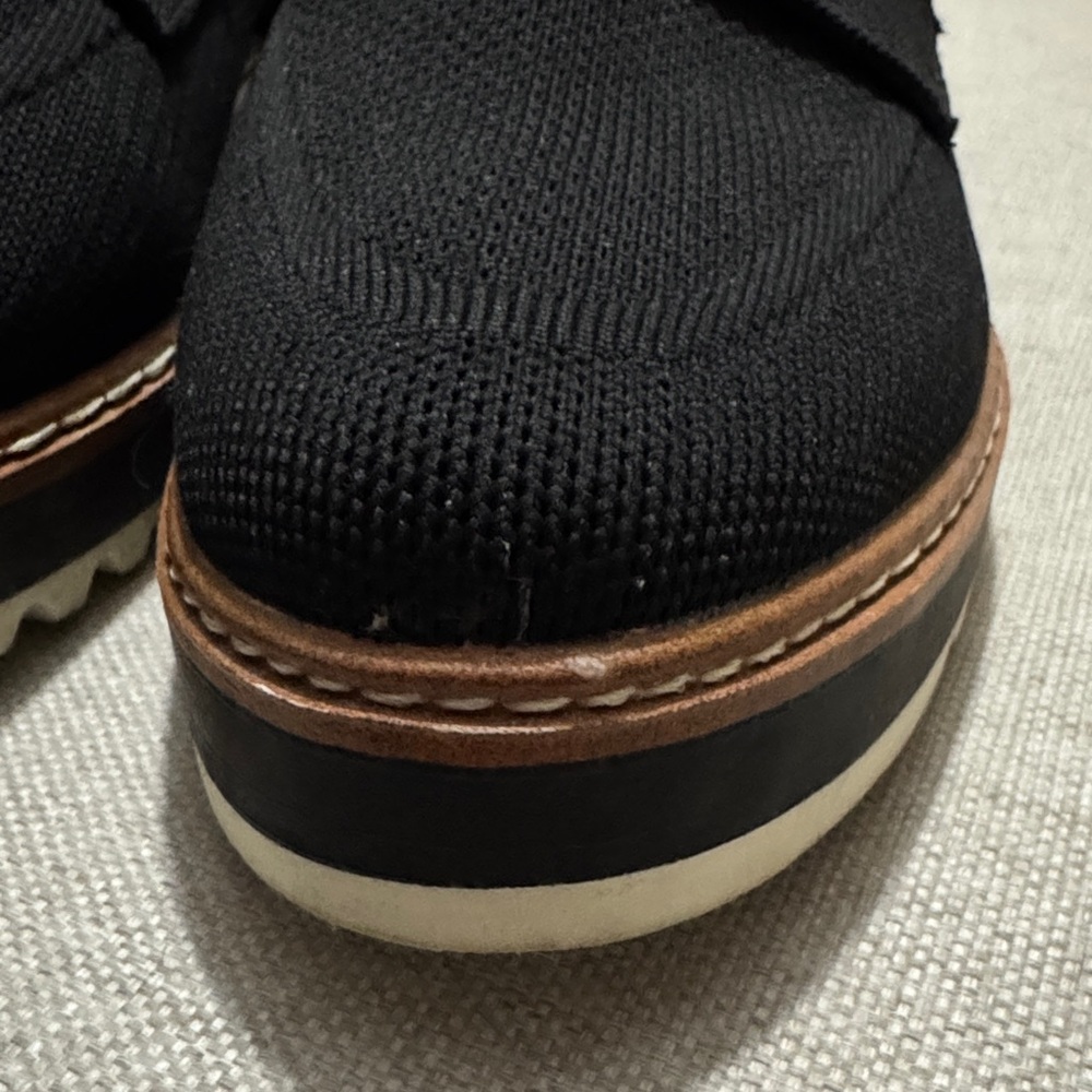 Like New-Me Too brand “Barrett” Mesh Loafers-Sz 8-Black-Elevated Cushioned Heel - Picture 6 of 16